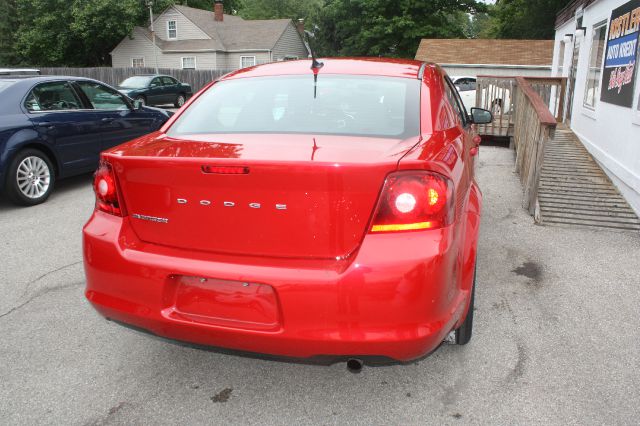 2012 Dodge Avenger S