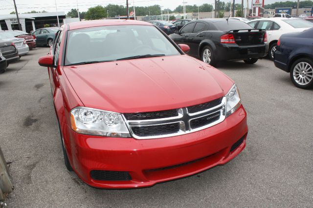 2012 Dodge Avenger S