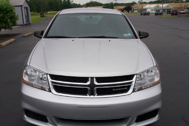 2012 Dodge Avenger SE