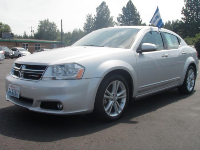 2012 Dodge Avenger eL Minivan 4D