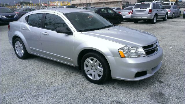 2012 Dodge Avenger Base