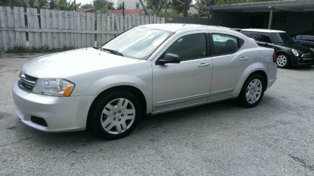 2012 Dodge Avenger Base