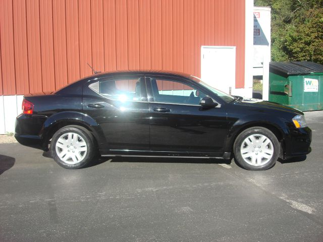 2012 Dodge Avenger Base