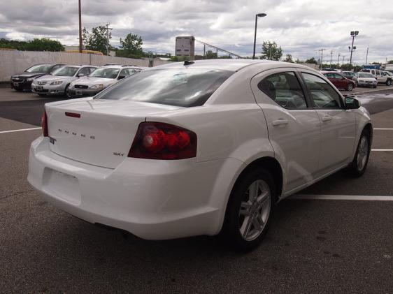 2012 Dodge Avenger S