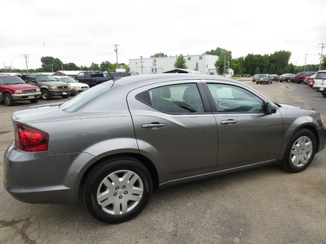 2012 Dodge Avenger Base