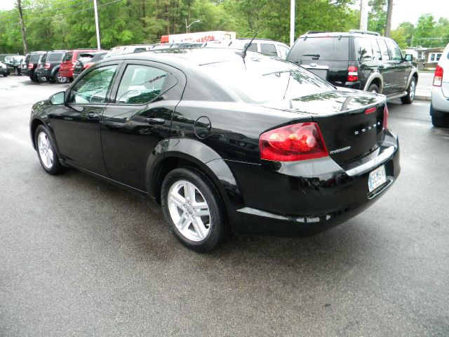 2012 Dodge Avenger S