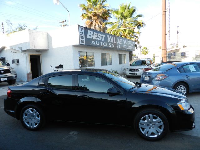 2012 Dodge Avenger SE