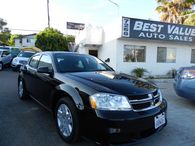 2012 Dodge Avenger SE