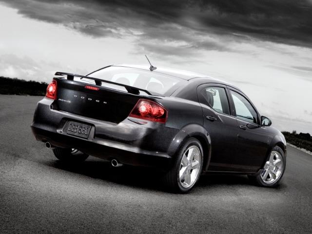 2013 Dodge Avenger V6 Deluxe