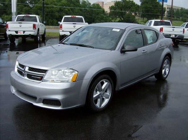 2013 Dodge Avenger SE