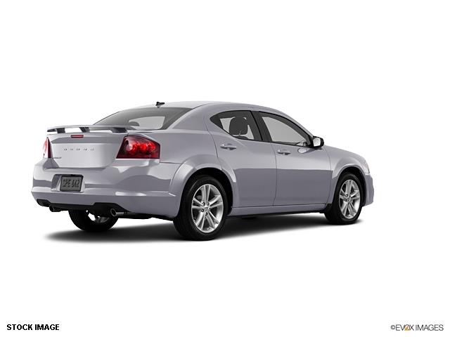 2013 Dodge Avenger SE