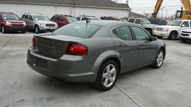 2013 Dodge Avenger S