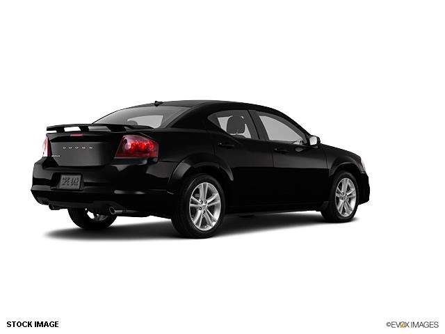 2013 Dodge Avenger SE