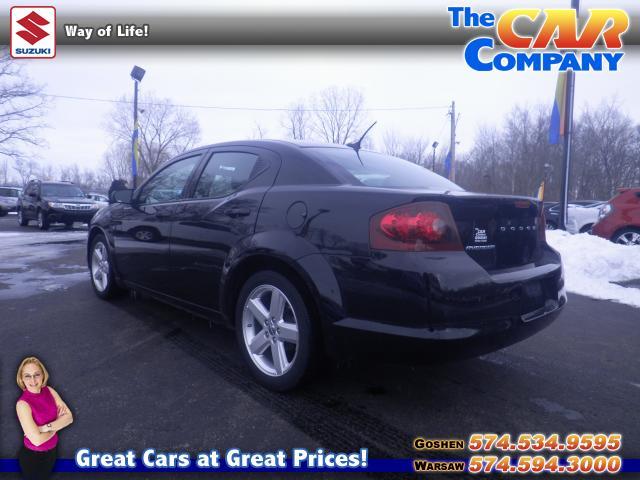 2013 Dodge Avenger V6 Deluxe