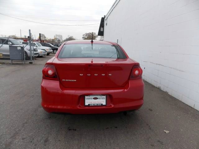 2013 Dodge Avenger Base