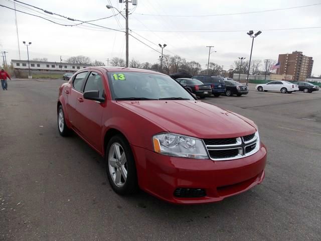 2013 Dodge Avenger Base