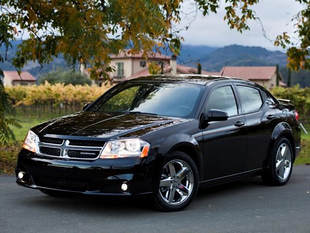 2013 Dodge Avenger 3500 Laramie Crew Cab 4WD