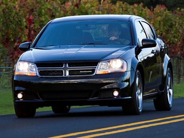 2013 Dodge Avenger 3500 Laramie Crew Cab 4WD