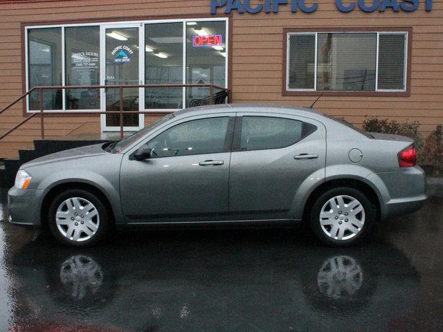 2013 Dodge Avenger SE