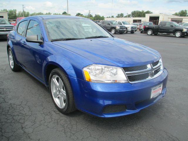 2013 Dodge Avenger Base