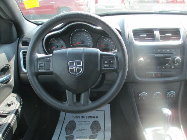 2013 Dodge Avenger Base