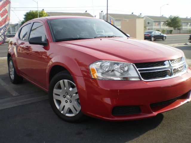 2013 Dodge Avenger Base