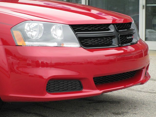 2014 Dodge Avenger Base