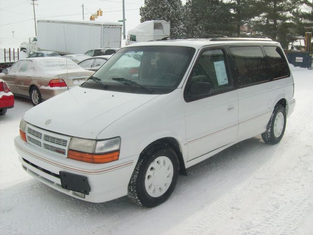 1993 Dodge Caravan X