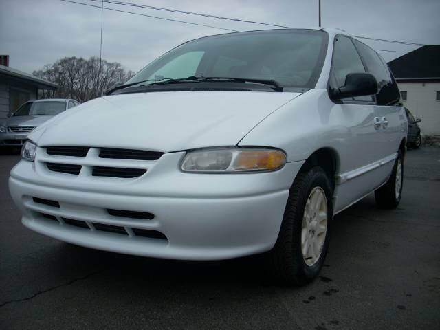 1996 Dodge Caravan SE