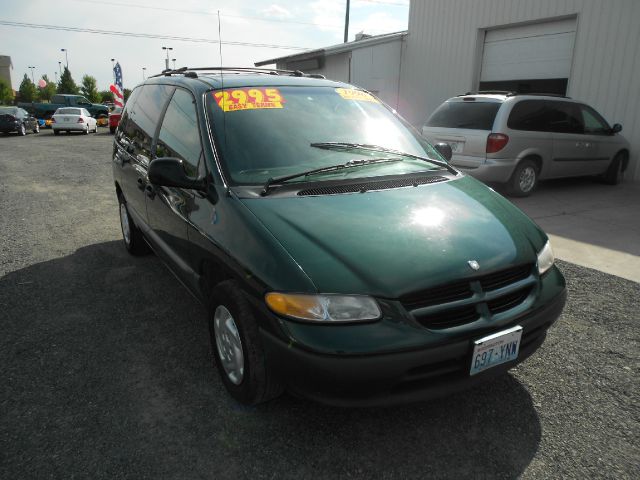 1996 Dodge Caravan SE