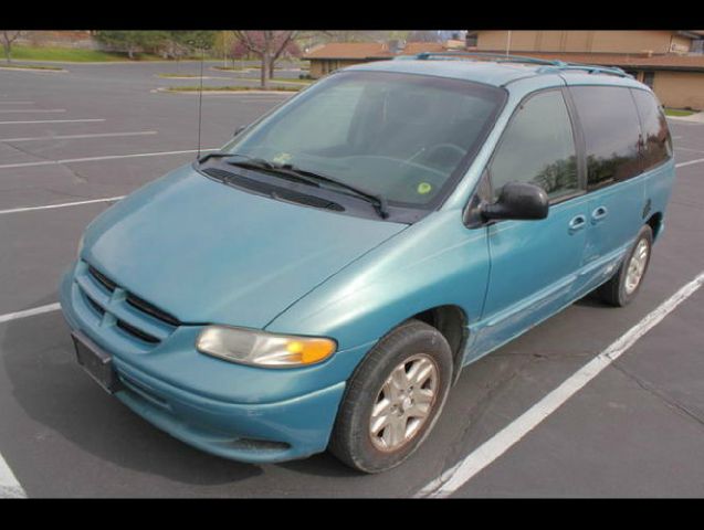 1996 Dodge Caravan SE