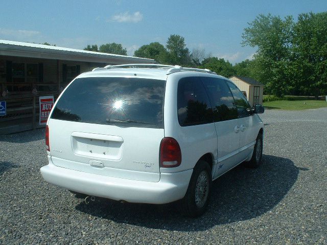 1997 Dodge Caravan SE