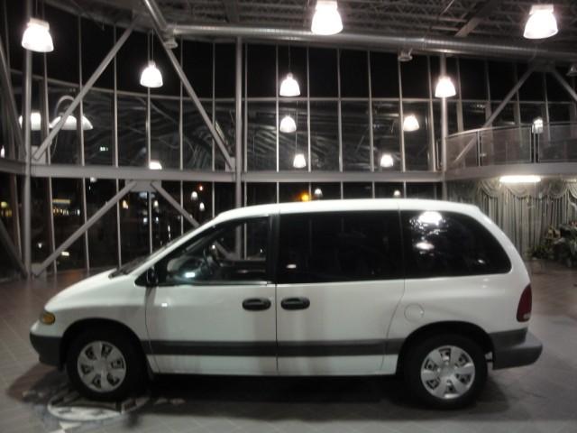 1998 Dodge Caravan SE