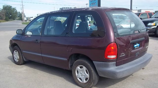 1998 Dodge Caravan Base