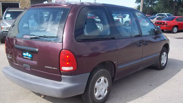 1998 Dodge Caravan Base