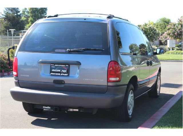 1998 Dodge Caravan SE