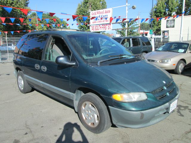 1998 Dodge Caravan SE