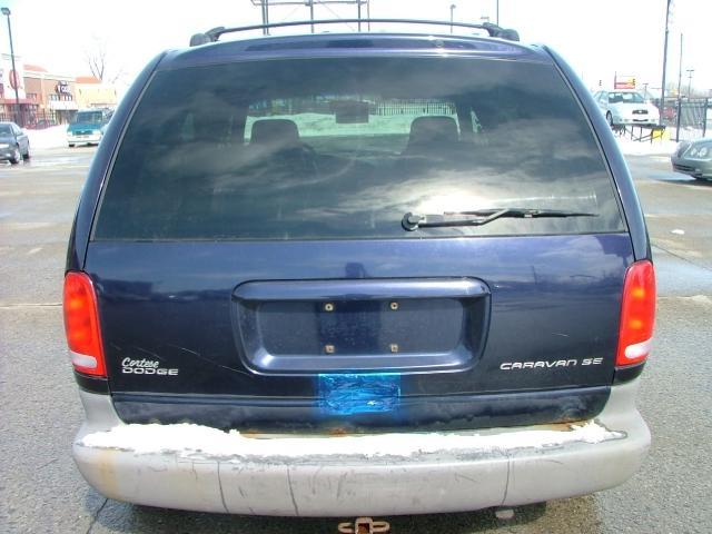 1999 Dodge Caravan SE