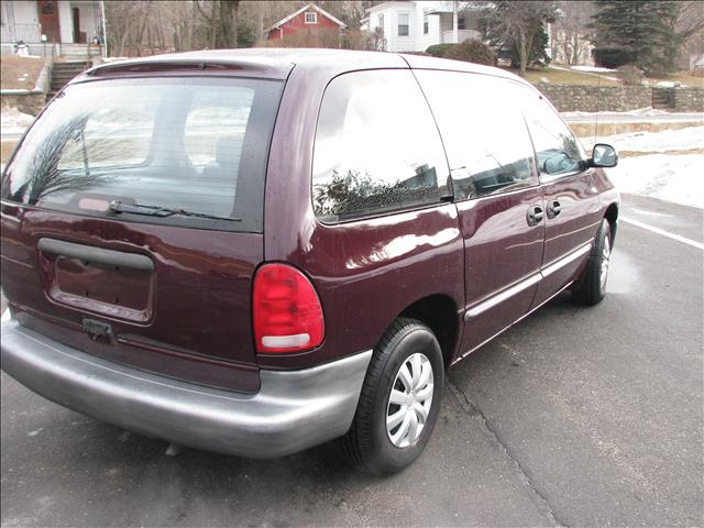 1999 Dodge Caravan Base