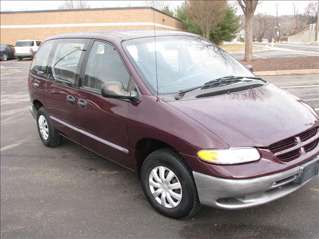 1999 Dodge Caravan Base