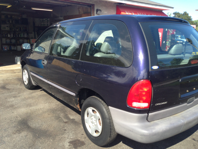 1999 Dodge Caravan Base