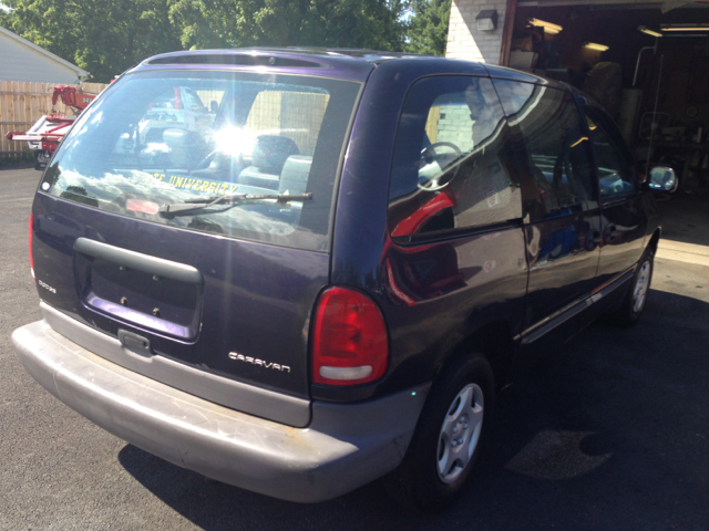 1999 Dodge Caravan Base