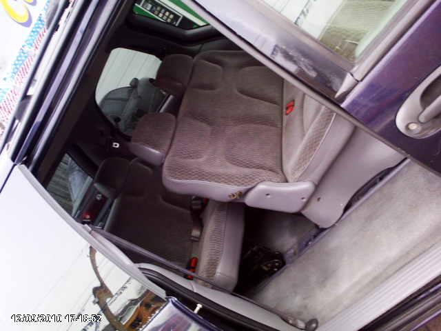 1999 Dodge Caravan Base