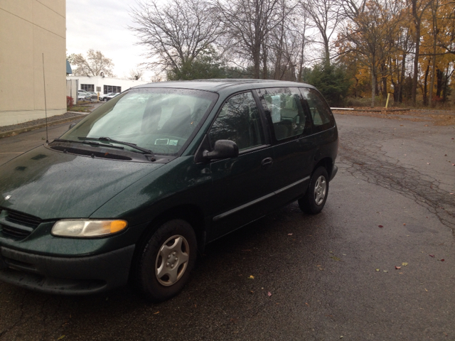 1999 Dodge Caravan Base