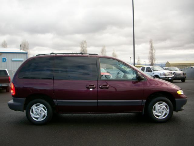 1999 Dodge Caravan SE