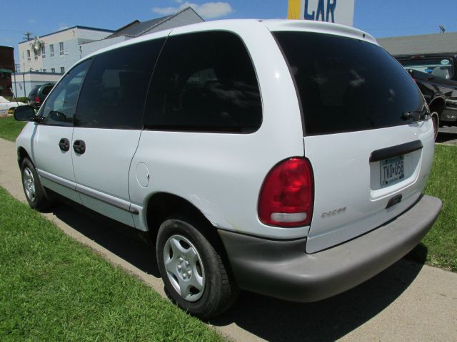 2000 Dodge Caravan Base