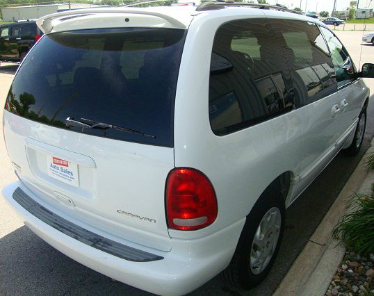 2000 Dodge Caravan SE