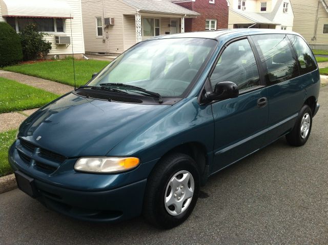 2000 Dodge Caravan Base