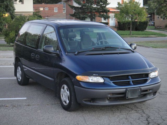 2000 Dodge Caravan Base