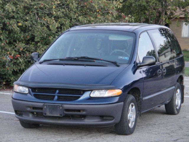 2000 Dodge Caravan Base